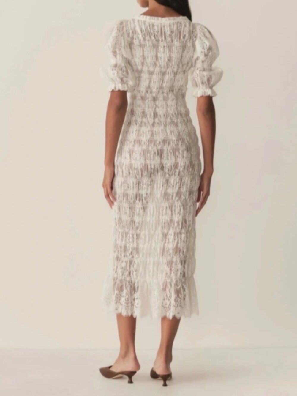 Doen Raquella Lace dress in Salt size small. Like new! - Picture 3 of 11